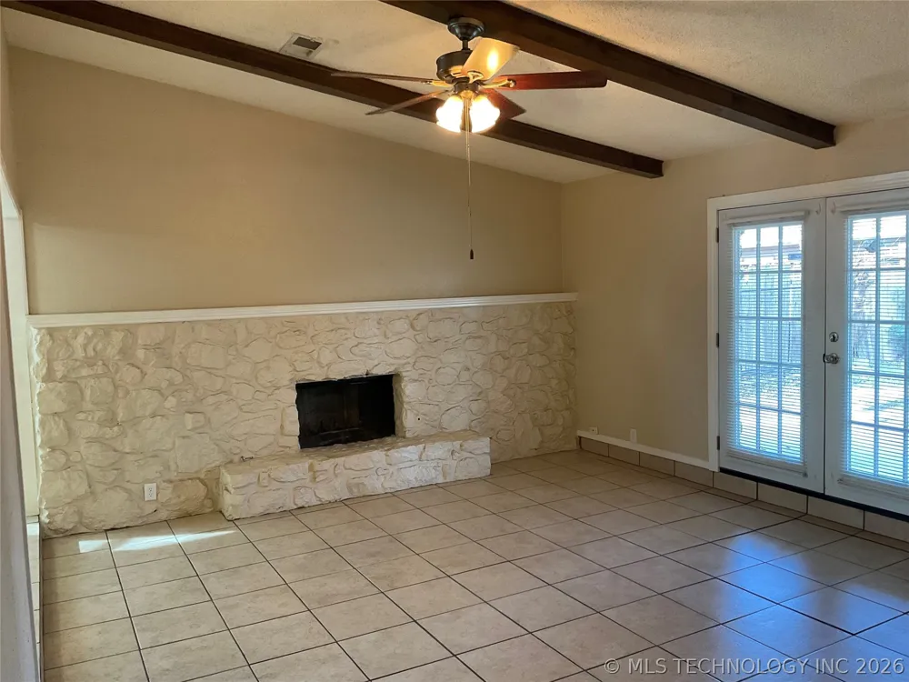 908 W Nashville Street Broken Arrow, OK 74012