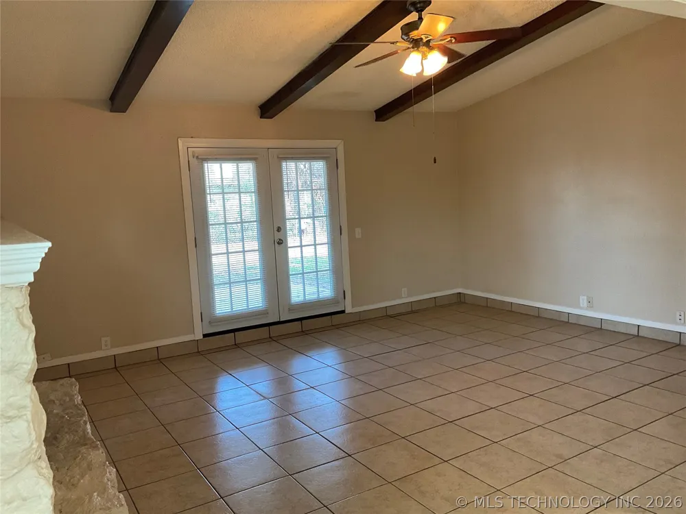 908 W Nashville Street Broken Arrow, OK 74012