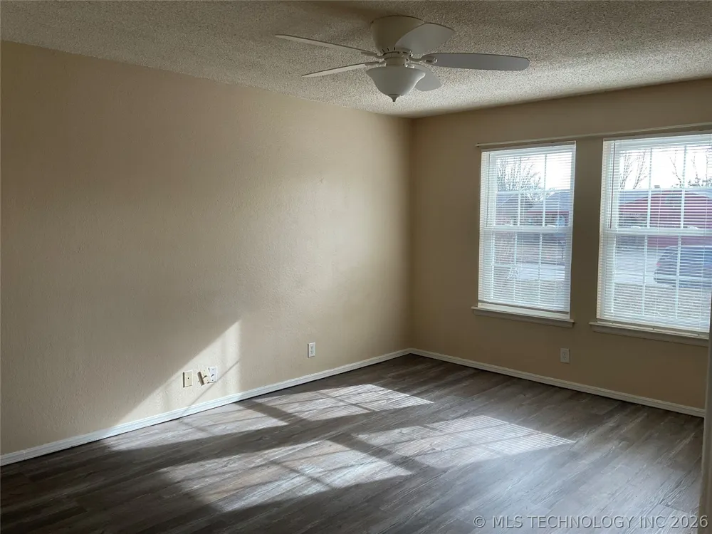 908 W Nashville Street Broken Arrow, OK 74012