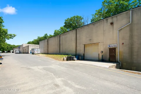 1561 Lakewood Road