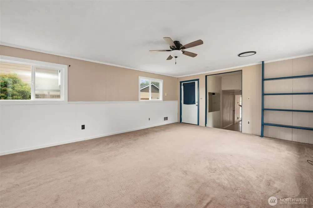 1720 2nd Street Cosmopolis, WA 98537
