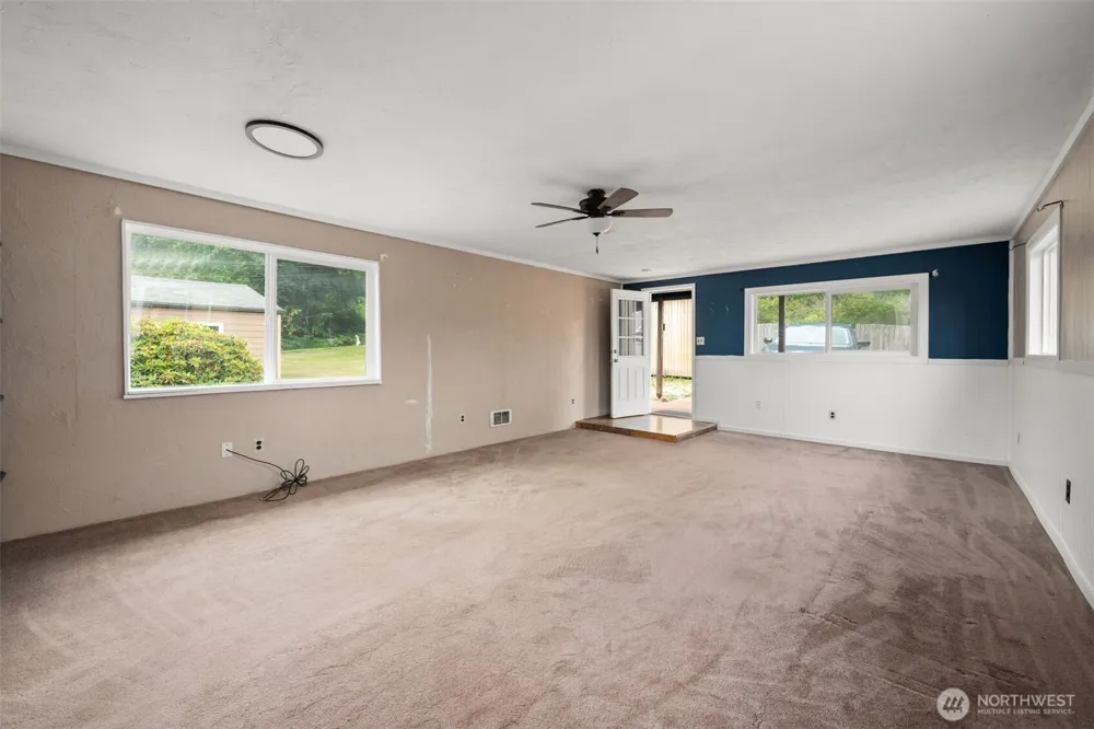 1720 2nd Street Cosmopolis, WA 98537