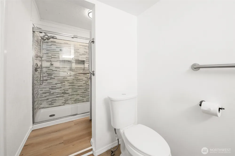 1720 2nd Street Cosmopolis, WA 98537