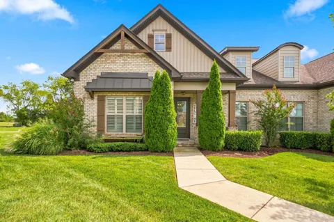 1160 Cavaletti Cir W