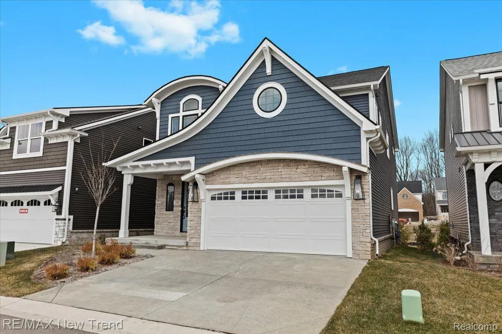 209 MOUNTAIN VIEW LANE Milford Village, MI 48381