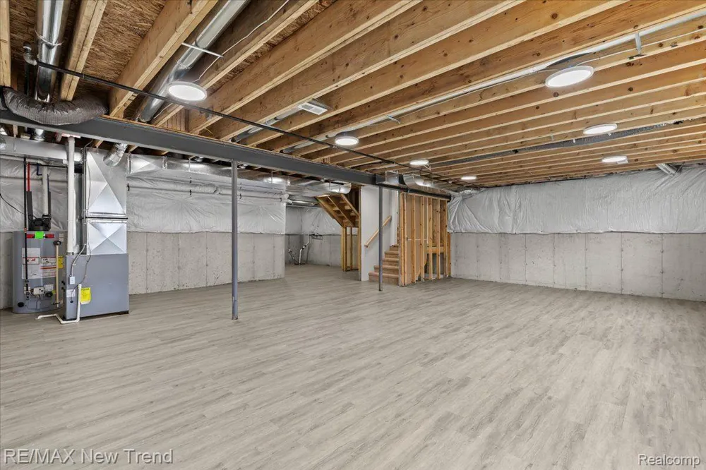 209 MOUNTAIN VIEW LANE Milford Village, MI 48381