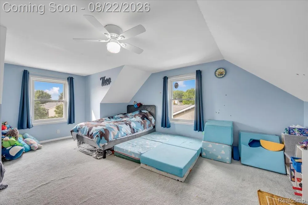 21723 Magnolia Court Macomb Township, MI 48044