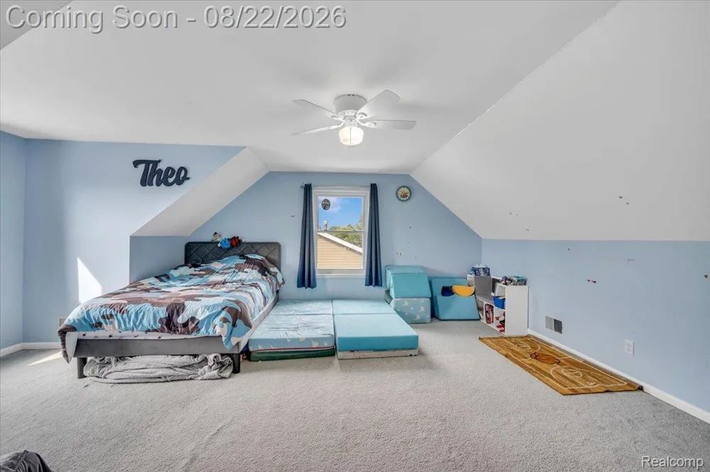21723 Magnolia Court Macomb Township, MI 48044