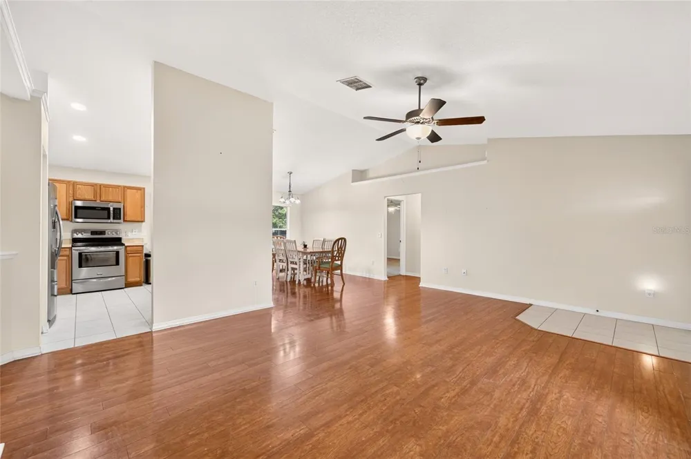 8825 SE 155TH PLACE Summerfield, FL 34491