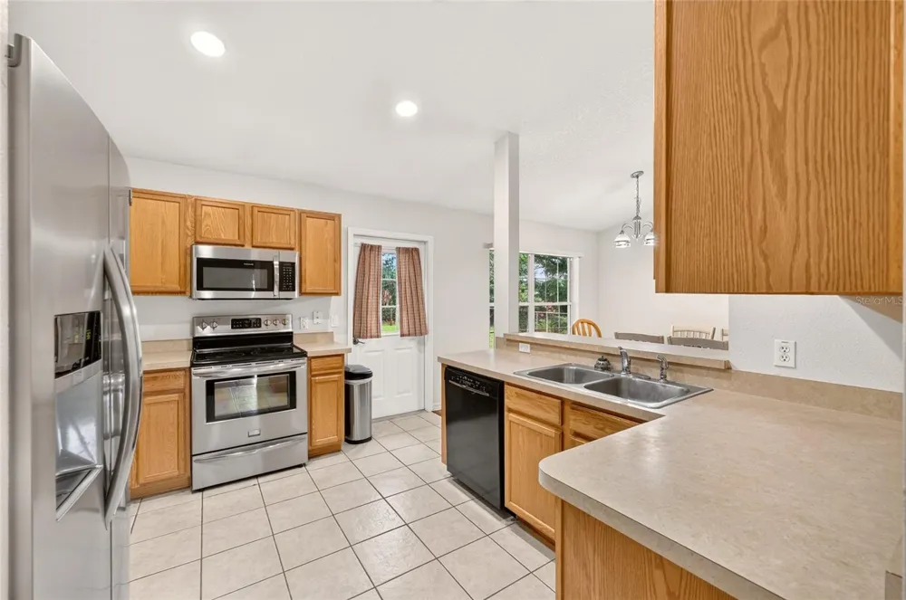 8825 SE 155TH PLACE Summerfield, FL 34491