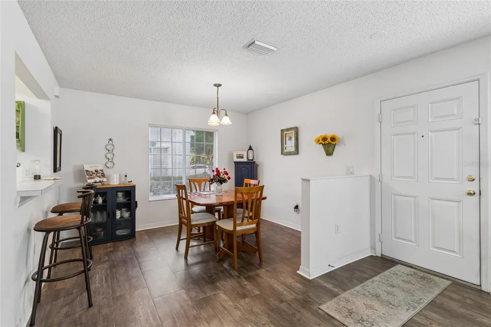 4009 DOLPHIN DRIVE Tampa, FL 33617