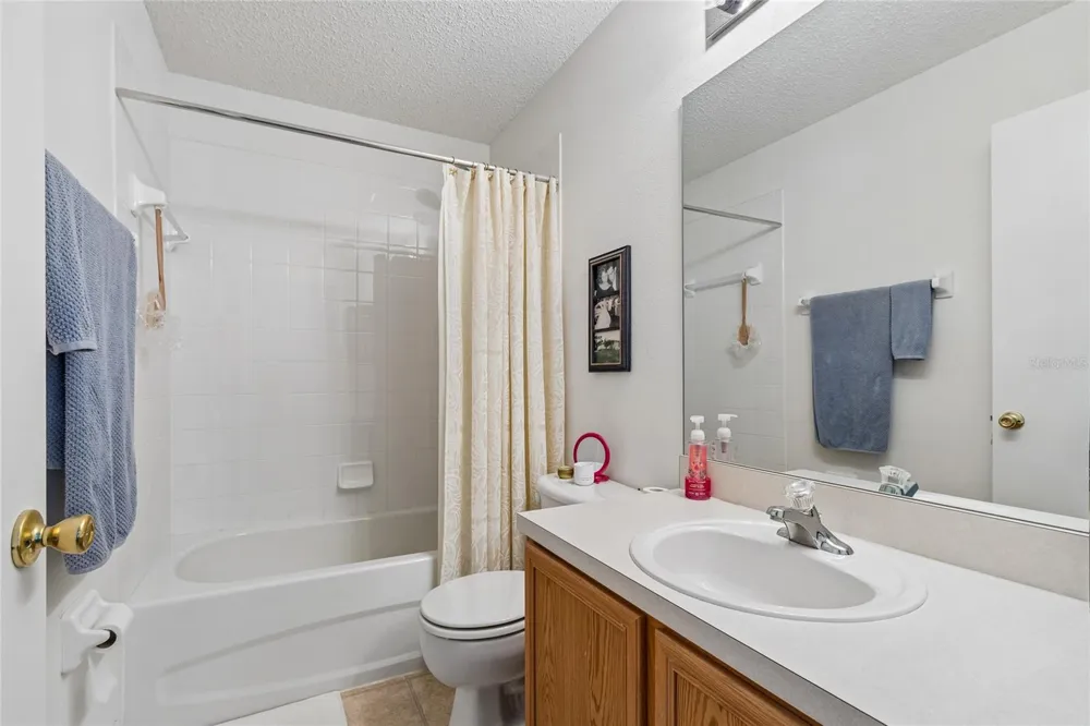 4009 DOLPHIN DRIVE Tampa, FL 33617