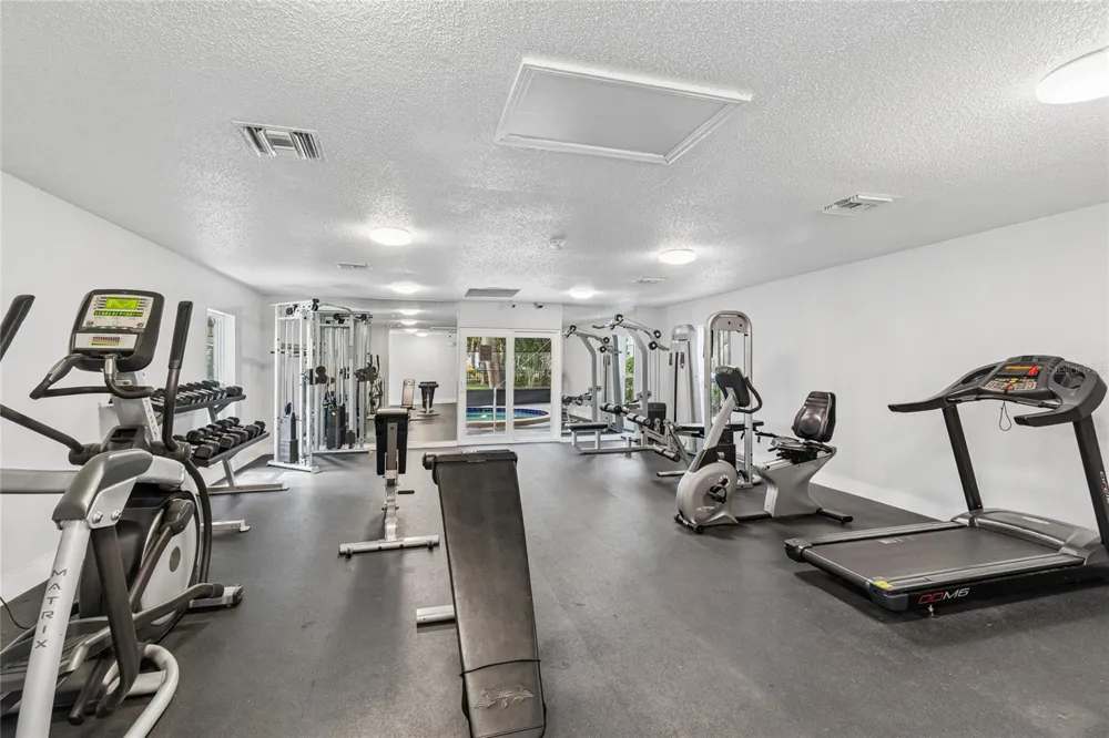 4009 DOLPHIN DRIVE Tampa, FL 33617