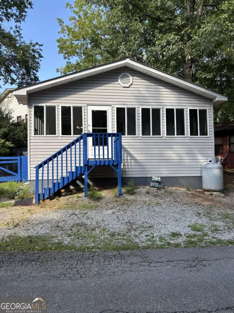 61 Rocky LN