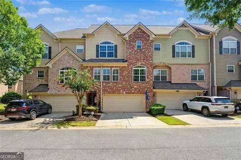 1004 Glen Ivy