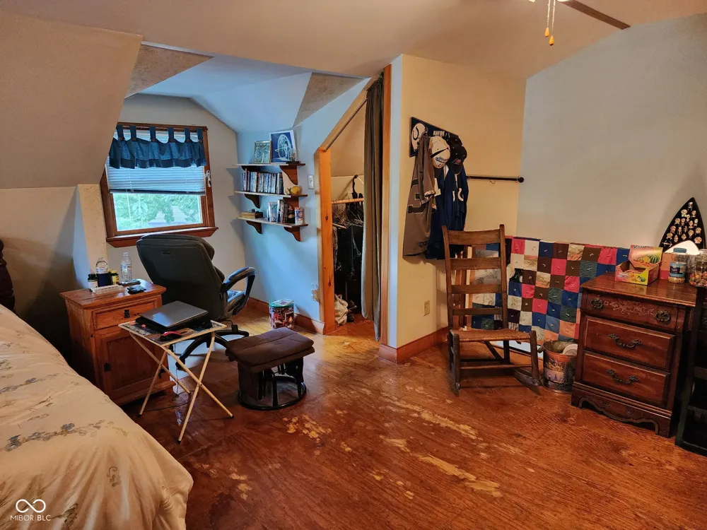 5175 Van Bibber Lake Estates Greencastle, IN 46135