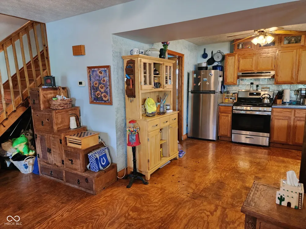 5175 Van Bibber Lake Estates Greencastle, IN 46135