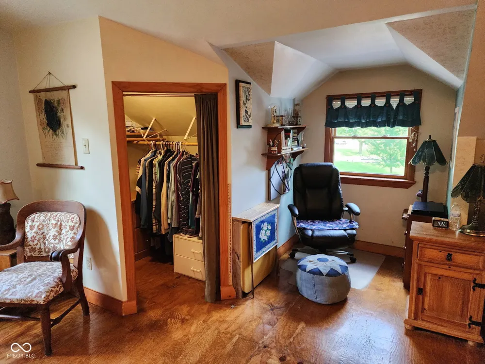 5175 Van Bibber Lake Estates Greencastle, IN 46135
