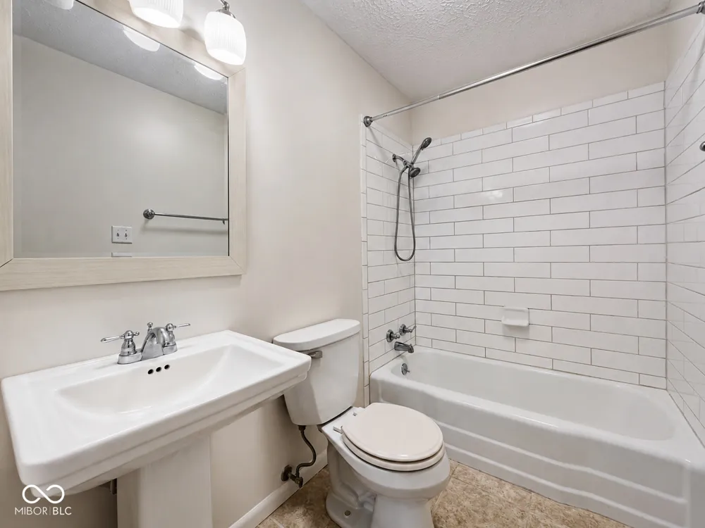 3330 Willowbrook Drive Martinsville, IN 46151