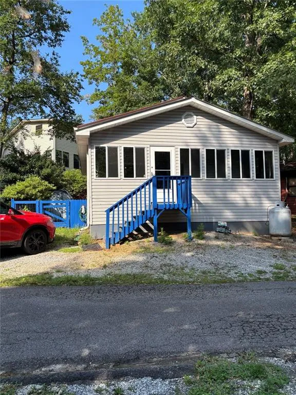 61 Rocky Lane Cleveland, GA 30528