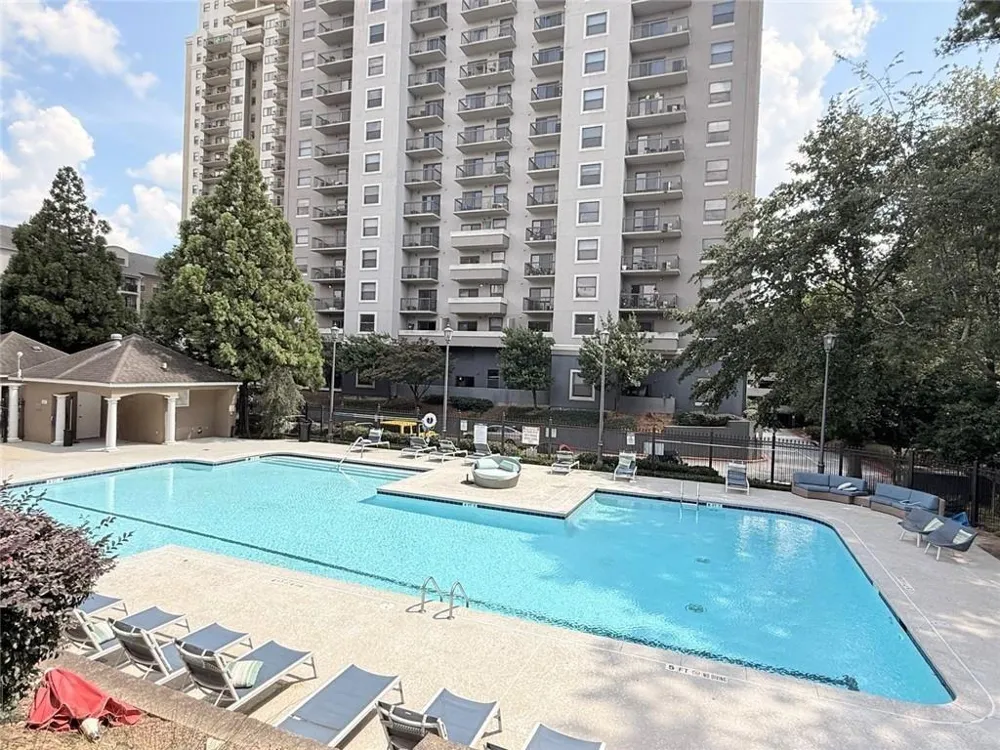 795 Hammond Drive #1708 Sandy Springs, GA 30328
