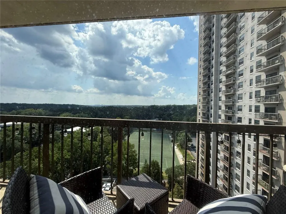 795 Hammond Drive #1708 Sandy Springs, GA 30328