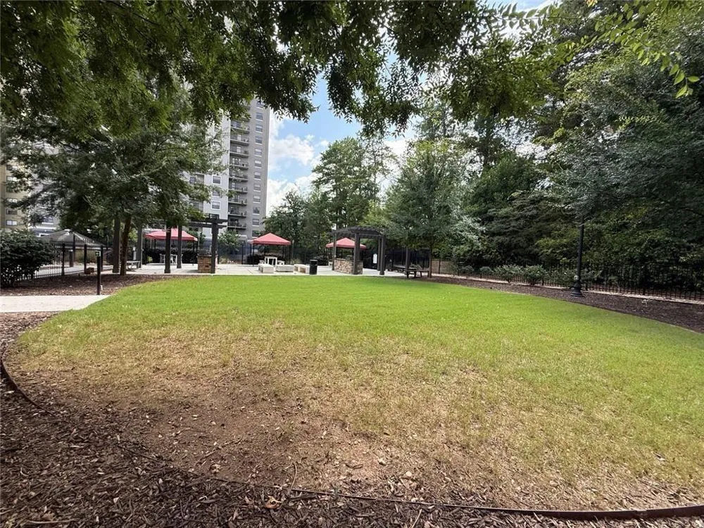 795 Hammond Drive #1708 Sandy Springs, GA 30328