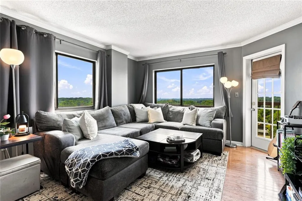 795 Hammond Drive #1708 Sandy Springs, GA 30328