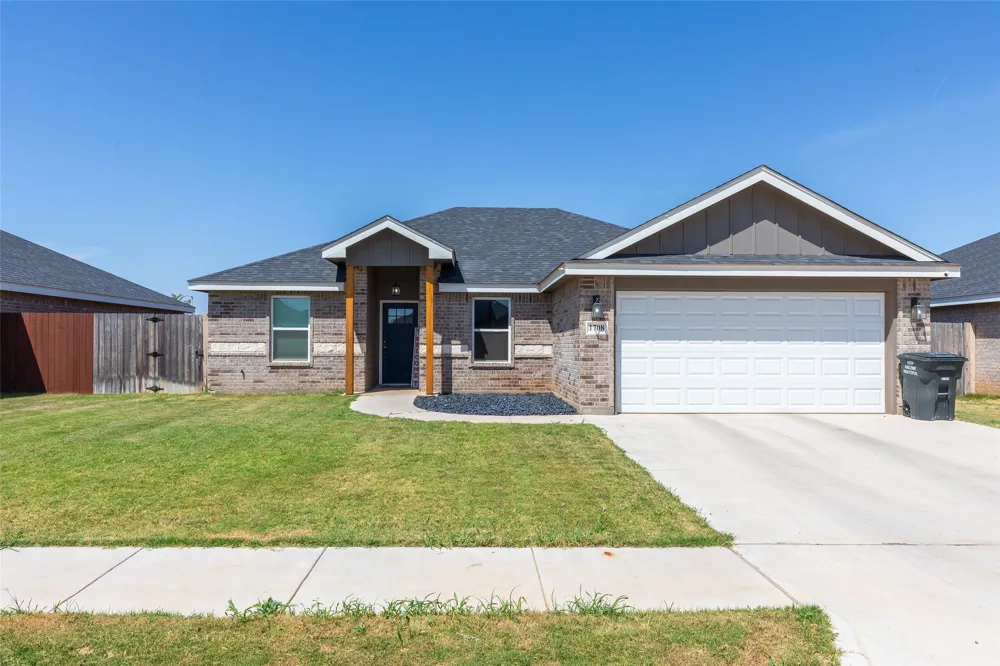 1708 Sweetwater Lane Abilene, TX 79602