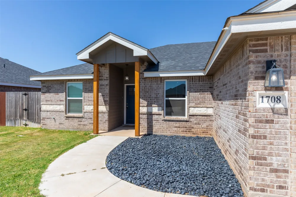 1708 Sweetwater Lane Abilene, TX 79602