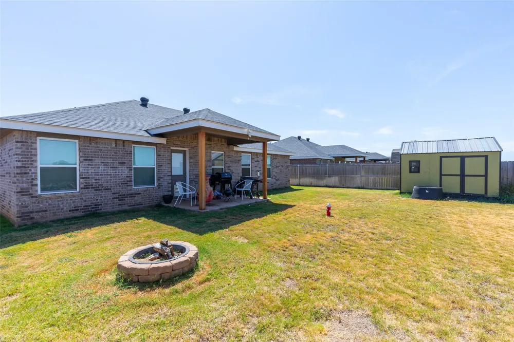 1708 Sweetwater Lane Abilene, TX 79602