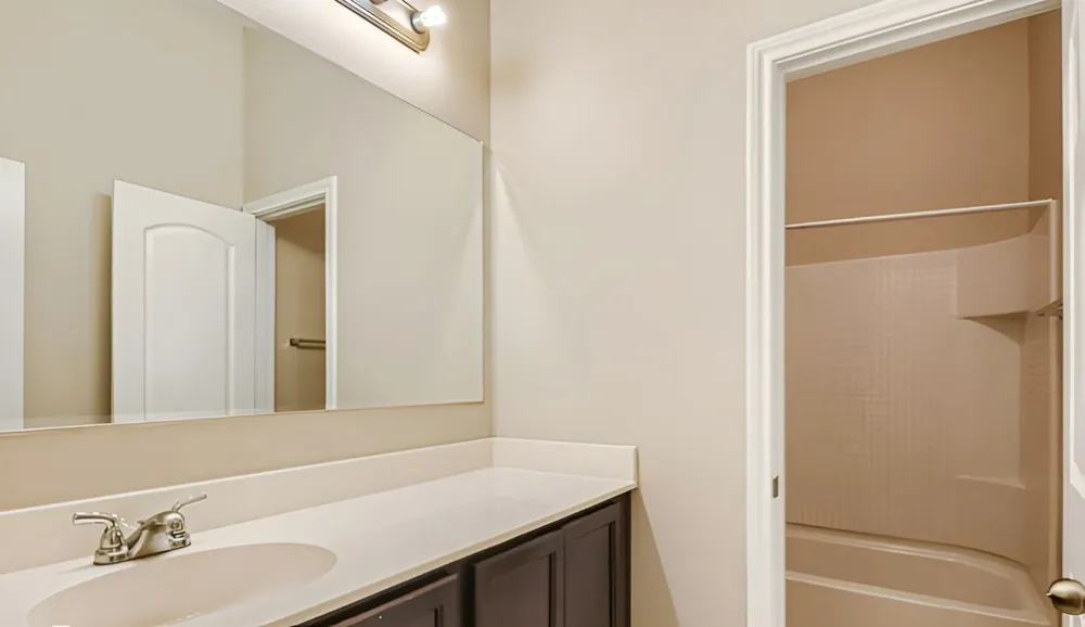 221 Anthony Lane Red Oak, TX 75154