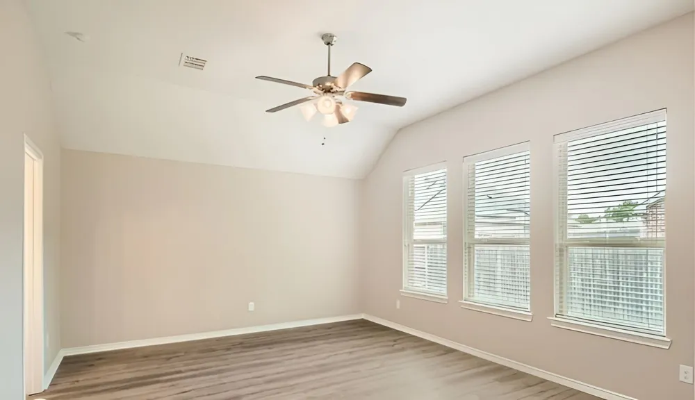 221 Anthony Lane Red Oak, TX 75154