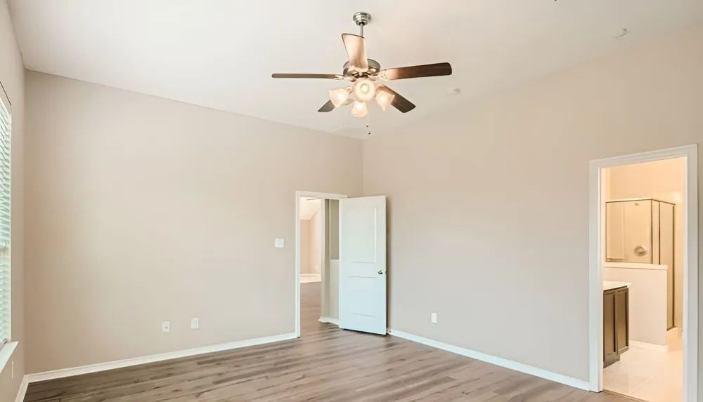 221 Anthony Lane Red Oak, TX 75154