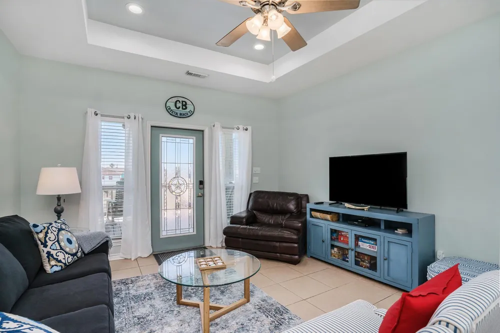 960 B Palmetto Drive Crystal Beach, TX 77650