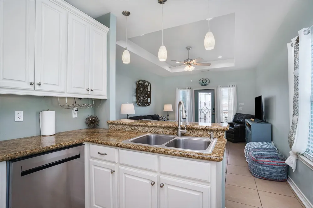 960 B Palmetto Drive Crystal Beach, TX 77650