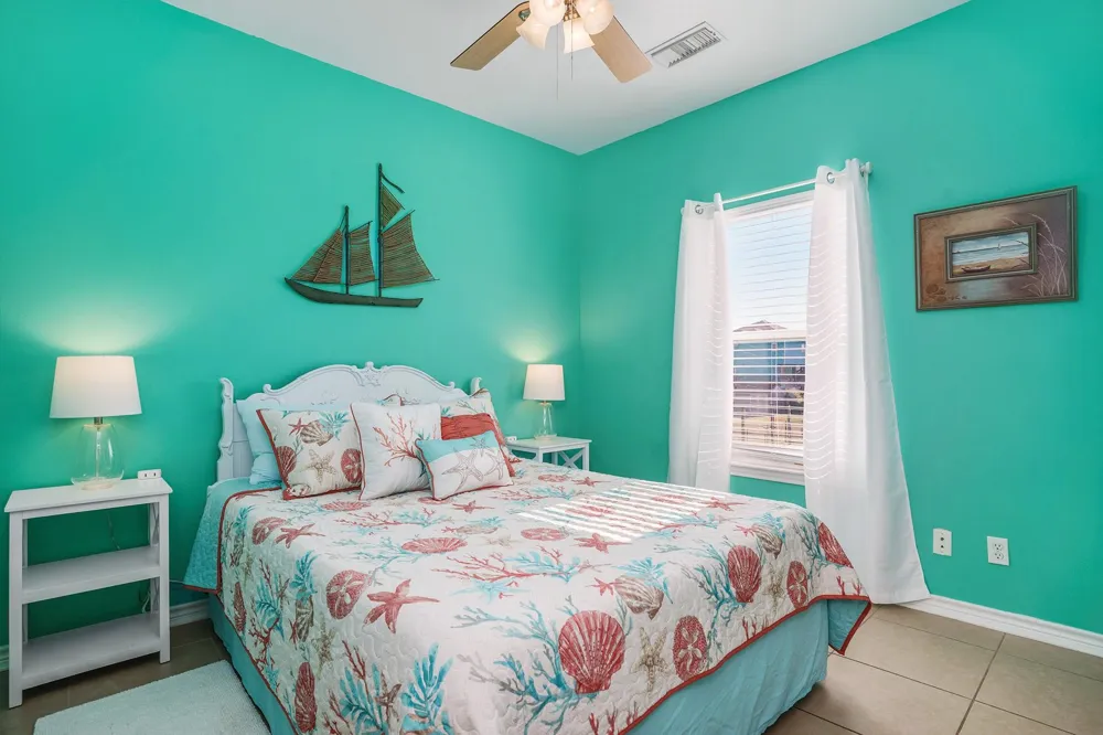960 B Palmetto Drive Crystal Beach, TX 77650