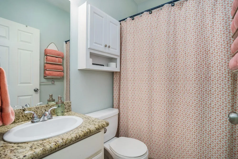 960 B Palmetto Drive Crystal Beach, TX 77650