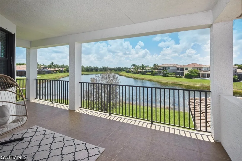 Madeira Court Naples, FL 34119