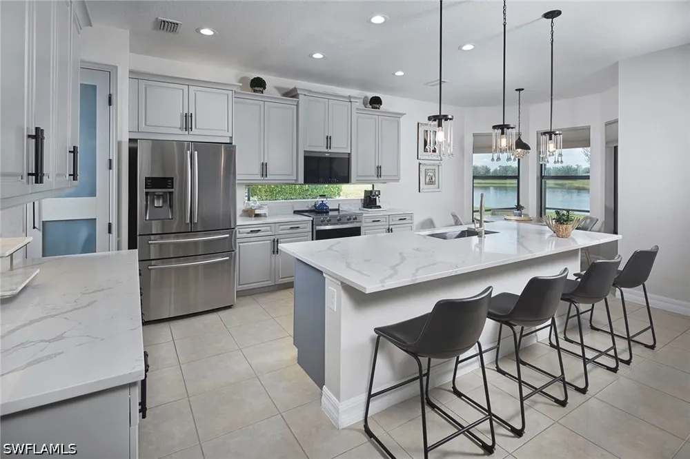 Madeira Court Naples, FL 34119