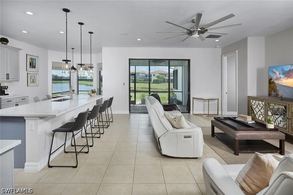 Madeira Court Naples, FL 34119