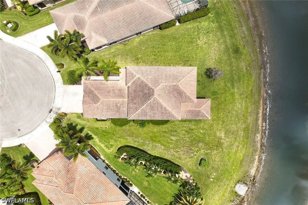 Madeira Court Naples, FL 34119