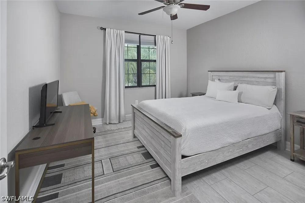 Madeira Court Naples, FL 34119