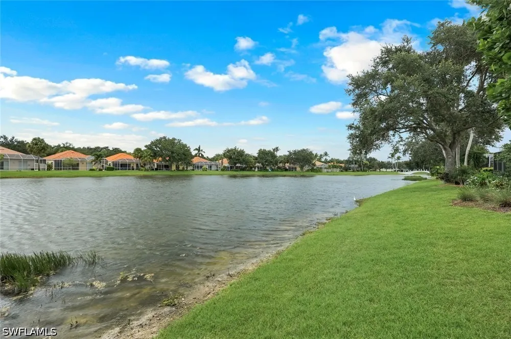 Hatteras Way Naples, FL 34119