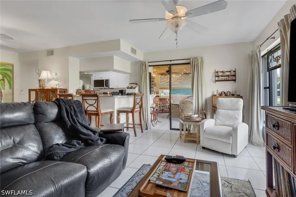 Trailwinds Drive #213 Fort Myers, FL 33907