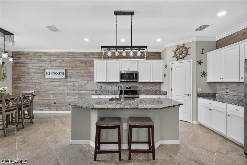 Marton Court Naples, FL 34113