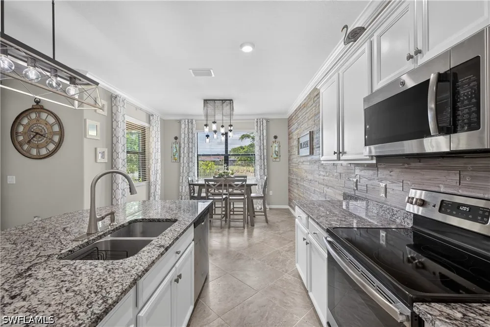 Marton Court Naples, FL 34113