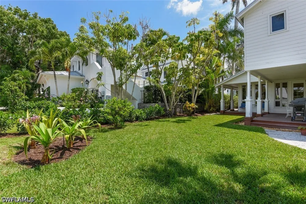 11th Avenue S Naples, FL 34102