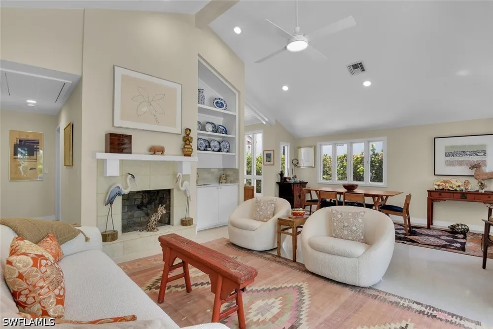 11th Avenue S Naples, FL 34102