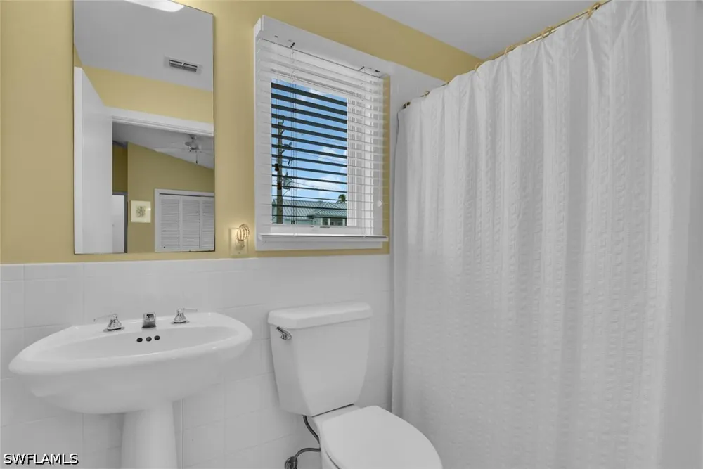 11th Avenue S Naples, FL 34102